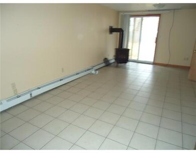 644 Oakland Beach Ave, Warwick, RI 02889 - photo 6