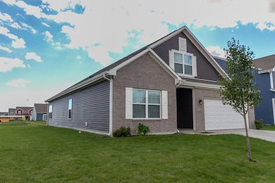 1691 Woodside Cir, Franklin, IN 46131 - photo 3