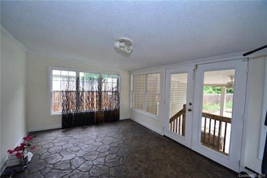 200 Feimster St, Statesville, NC 28677 - photo 4