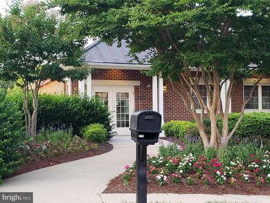 9722 Holmes Place unit 404, Manassas Park, VA 20111 - photo 2