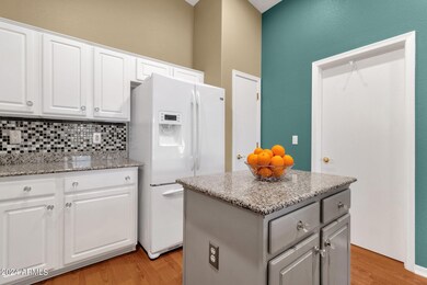 15-web-or-mls-4700-e-walnut-rd