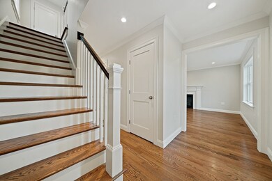 15 Lakeview Ave, Waltham, MA 02451 - photo 4