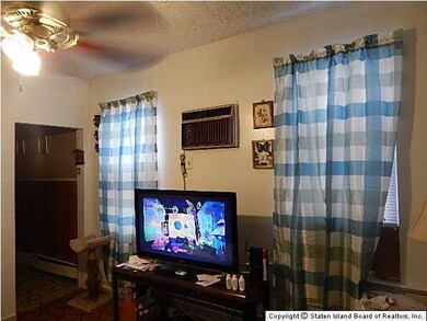 64 Dubois Ave, Staten Island, NY 10310 - photo 4