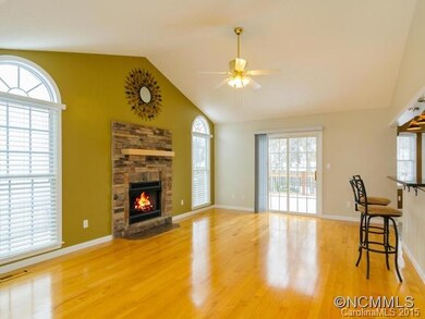 14 Westmont Dr, Asheville, NC 28806 - photo 4