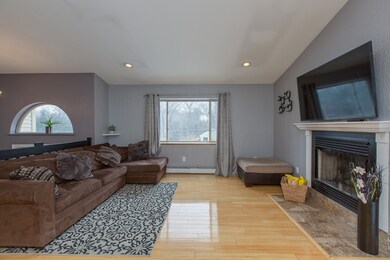 74 G h Carter Dr, Danville, NH 03819 - photo 5