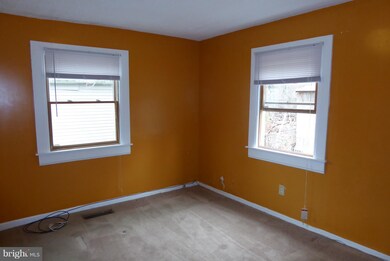 4912 Newton St, Bladensburg, MD 20710 - photo 6