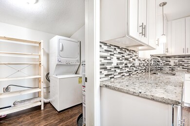 638 Mandalay Rd, Jacksonville, FL 32216 - photo 5