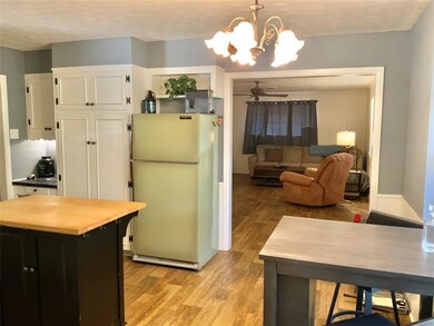 1909 Laurel Rd, Gainesville, TX 76240 - photo 4