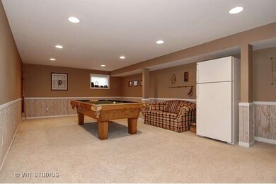 1125 Springhill Dr, Algonquin, IL 60102 - photo 7