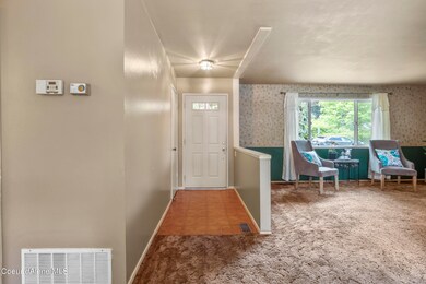 10742NMapleSt-EverydayImHOVERIN-7