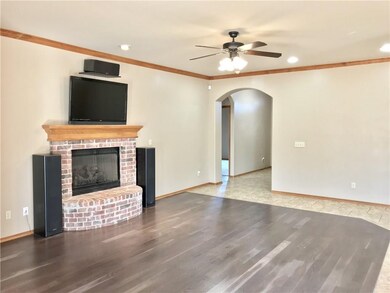 5501 N Brunson St, Oklahoma City, OK 73112 - photo 5