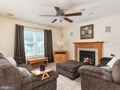 140 Leviticus Dr, Bunker Hill, WV 25413 - photo 3