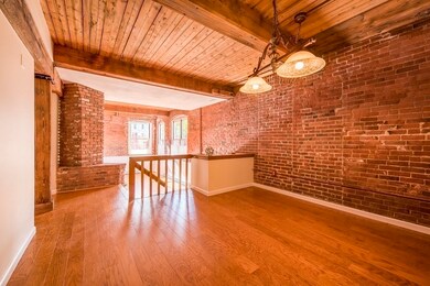 124 College St unit 3, South Hadley, MA 01075 - photo 6