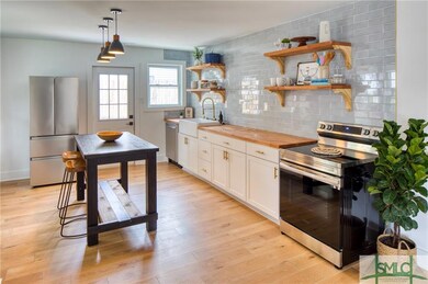 2314 E 39th St, Savannah, GA 31404 - photo 6