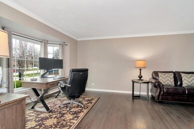 2402 Cimarron Ct unit 1, Naperville, IL 60565 - photo 6