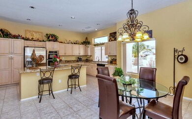 14222 W Robertson Dr-large-013-13-Kitche