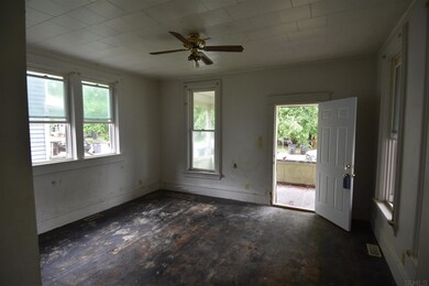 505 W Marion St, Elkhart, IN 46516 - photo 4