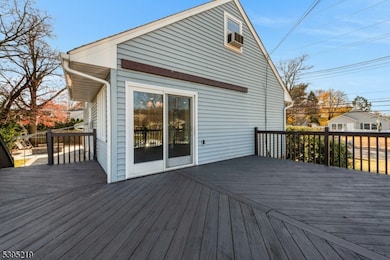 52 Greenbrook Rd, Middlesex, NJ 08846 - photo 5