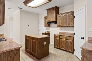 1906 Primrose Dr, Weslaco, TX 78596 - photo 7