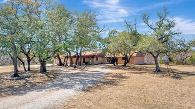 214 Woodcrest St, Weatherford, TX 76087 - photo 6