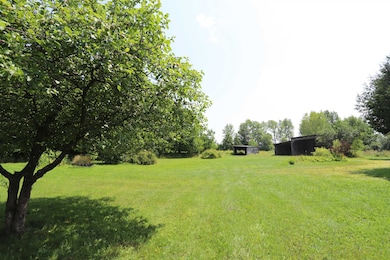 374 Browns Hill Rd, Newport, VT 05855 - photo 5