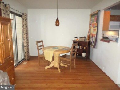 20214 Lea Pond Place, Montgomery Village, MD 20886 - photo 6