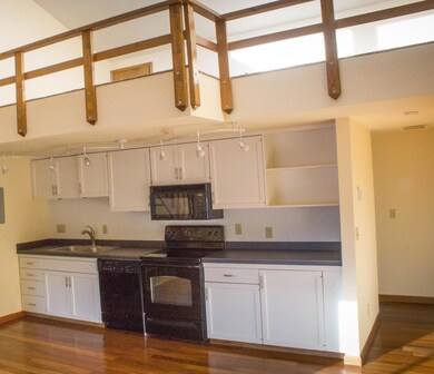 kitch (6 of 1)