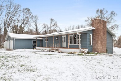 411 Hill St, Ionia, MI 48846 - photo 2