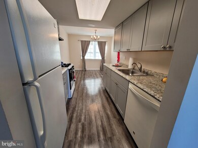 6425 Lamplighter Ridge, Glen Burnie, MD 21061 - photo 5