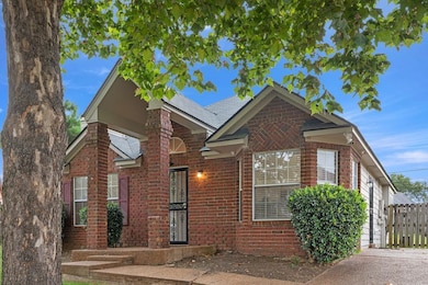 5340 Shady Ridge Cove, Memphis, TN 38141 - photo 2