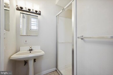 107 Walnut Ave unit 4, Ardmore, PA 19003 - photo 7