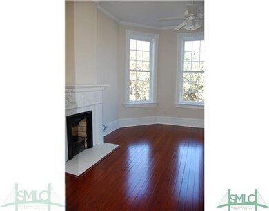 115 W Perry St unit up, Savannah, GA 31401 - photo 3