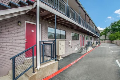 4710 Munger Ave unit 104, Dallas, TX 75204 - photo 3