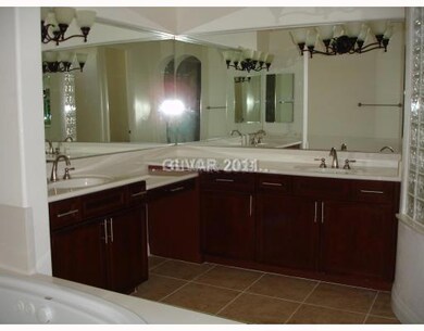 Master Bath/Spa.