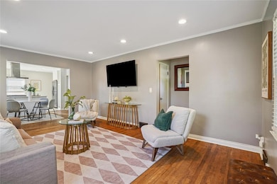 720 Valhigh Rd, West Des Moines, IA 50265 - photo 7