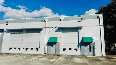7953 NW 64th St, Miami, FL 33166 - photo 3