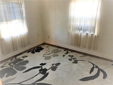 2677 W South St, Allentown, PA 18104 - photo 4