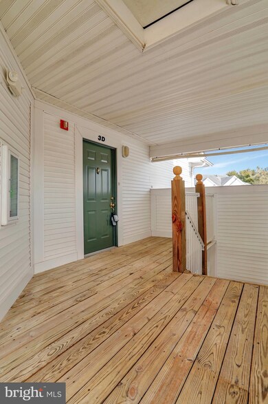 2031 Windsong Dr unit 3D, Hagerstown, MD 21740 - photo 4