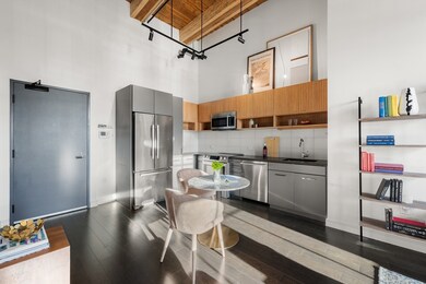 319 A St unit 501, Boston, MA 02210 - photo 2