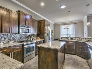 2429 SE 12th St, Moore, OK 73160 - photo 7