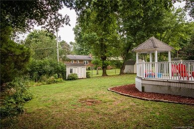 3310 Winchester Ln, Statesville, NC 28625 - photo 2