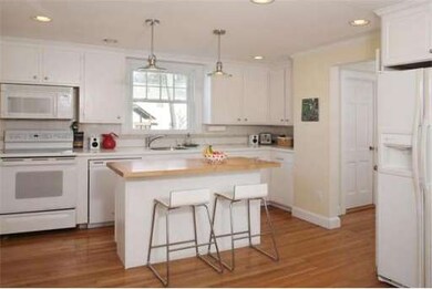 42 Crehore Dr, Newton Lower Falls, MA 02462 - photo 3