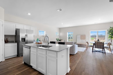 738 Gatestone Ln, Hopkins, SC 29061 - photo 5