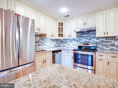 2303 Glade Bank Way, Reston, VA 20191 - photo 6