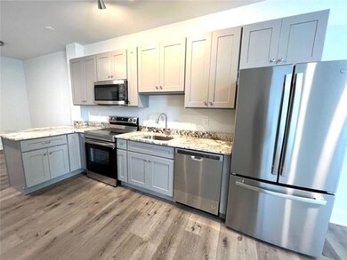 10 W Goepp St unit 201, Bethlehem, PA 18018 - photo 2