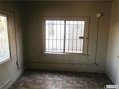 Front Unit Dining Area