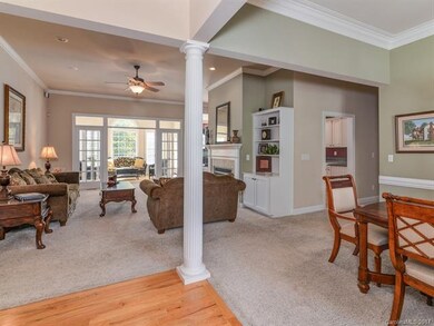 160 Old Chimney Rock Rd, Hendersonville, NC 28792 - photo 2