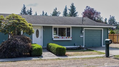 3 BR, 2 bath 2000+ sf with new appliances, Carpet, flooring, interior paint, fencing, outbuildings and a 500 sf addition !!!