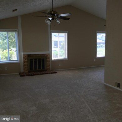 420 Sugarland Run Dr, Sterling, VA 20164 - photo 4