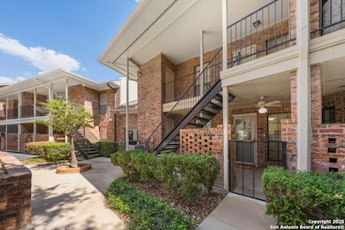 201 Ellwood St unit 111, San Antonio, TX 78209 - photo 6